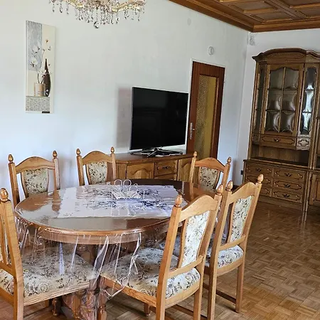 Апартаменты Apartmenthaus-winkler Wiener-neustadt-umgebung Matzendorf