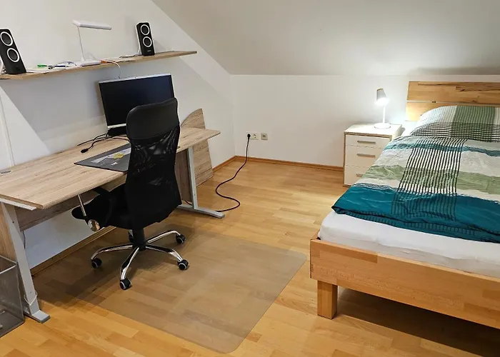 Apartmenthaus Wiener Neustadt Umgebung * Hatzendorf